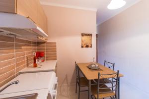 A kitchen or kitchenette at sweet memory Még 13 kép