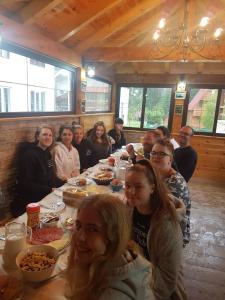 Afbeelding uit fotogalerij van Hostel Highlander in Žabljak