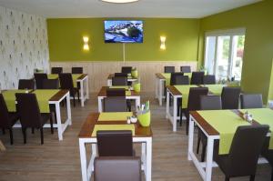 TV a/nebo společenská místnost v ubytování B & B Gmeineck