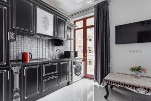 Gallery image of Elegant city center apartment in Odesa