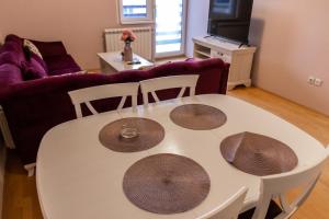 Istumisnurk majutusasutuses Apartmani Sigma