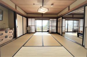 Gambar di galeri bagi 宿屋白金家 yadoya-shiroganeya 1日1組限定2名から8名様まで 全館貸切り 伝統的建造物の旅籠宿 Traditional culture experience di Nagano