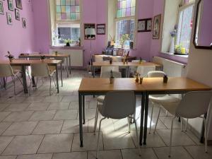 Restaurace v ubytování Hôtel Les Acteurs