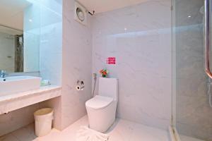 Green Lake Resort - SHA Extra Plus Certified的一间浴室