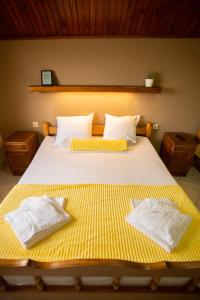 Katil atau katil-katil dalam bilik di Guest House Vila Alexandar