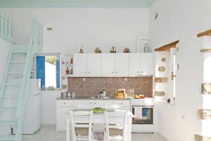 Gallery image of Nikola's Place in Astypalaia Town