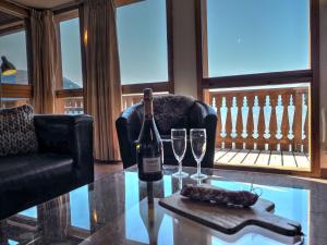 Χώρος καθιστικού στο La Couronne +7 φωτογραφίες