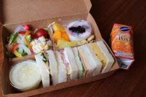 Gallery image of The Base Sakai Higashi Apartment Hotel in Sakai