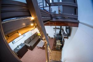 an overhead view of a living room and dining room at The Cosy Spot - Straja in Straja