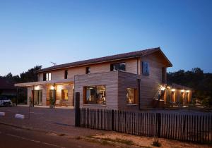 HOTEL COTE PHARE