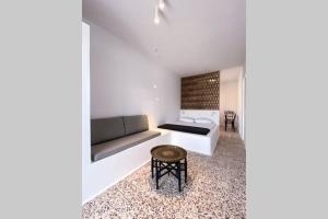 Postel nebo postele na pokoji v ubytování Aerase Apartment