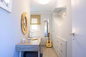 Een badkamer bij SKAI Two Floor Apartment