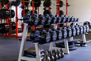 Palestra o centro fitness di Manor West Hotel & Leisure Club