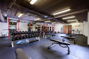 Palestra o centro fitness di Manor West Hotel & Leisure Club