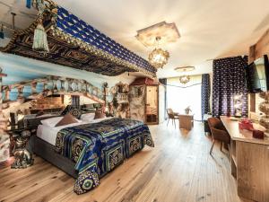 Postel nebo postele na pokoji v ubytování Hotel Victoria + 37 fotografií
