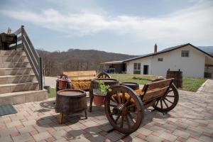 Nespecifikovaný výhled na hory nebo výhled na hory při pohledu z aparthotelu