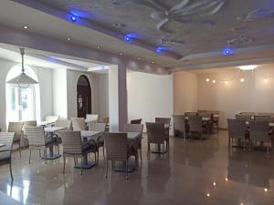 Χώρος καθιστικού στο AL Mare-Villa z Basenem i klimatyzacją w CENIE POBYTU