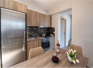 Фотография из галереи Blue House luxury apartment в городе Никиана