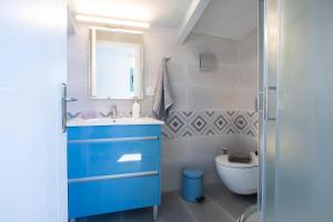 Koupelna v ubytování SKAI Two Floor Apartment