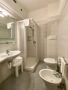 Ένα μπάνιο στο Hotel Kristall