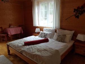 Łóżko lub łóżka w pokoju w obiekcie Feriendomizil Wetzelberger