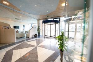 Vstupní hala nebo recepce v ubytování ates Hotel Kehl