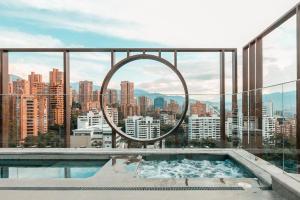 Bassein majutusasutuses Hotel Marquee Medellín või selle lähedal