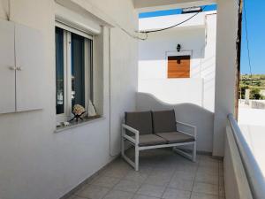 Balkón alebo terasa v ubytovaní Stylish Home for 6 in Adamas