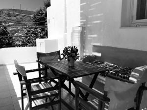 Posedenie v ubytovaní Stylish Home for 6 in Adamas