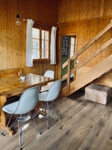 Gallery image of Chalet Amwäg in Fiesch +25 photos
