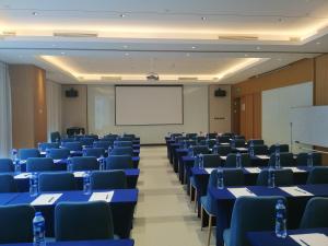 西安南曲江智选假日酒店商务区和/或会议室