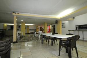 Η κουζίνα ή μικρή κουζίνα στο Hotel zandalo medellin