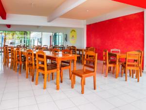 Restaurace v ubytování Hotel El Faro