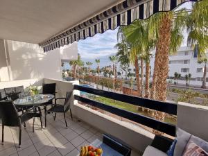 A balcony or terrace at Otylia La Calma Sun Apartment With Sea View