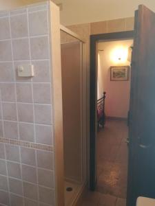 A bathroom at CASALE SAN FORTUNATO