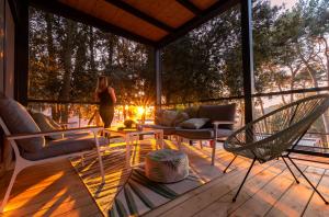 Балкон или терраса в Mobile Homes AZZURRO