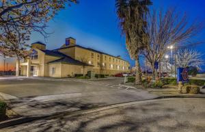 Gallery image of Motel 6-Lemoore, CA in Lemoore