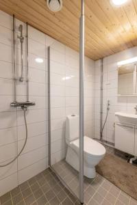 Gallery image of Apartment, Sleepwell, Tikkurila with private sauna, 70m2 1-7 pers in Vantaa