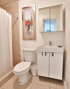 Koupelna v ubytování Krymwood Flats Wynwood + 98 fotografií