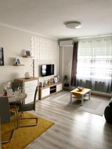 Fotografia z galérie ubytovania Sweet Central Apartment ,in the City center v destinácii Eger + 18 fotografií