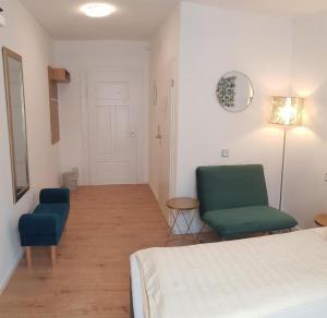 Postel nebo postele na pokoji v ubytování Füssen Apartments - Center Apartments