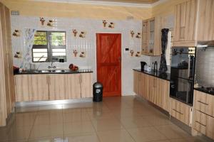 Gallery image of Pillacol Guest House in Victoria Falls