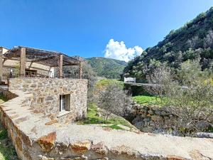 Nespecifikovaný výhled na hory nebo výhled na hory při pohledu z bed and breakfast + 14 fotografií