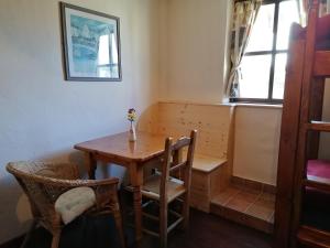 Atpūtas zona naktsmītnē Aille River Tourist Hostel and Camping Doolin