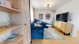 TV a/nebo společenská místnost v ubytování Villa Nono Penthouse Apartment