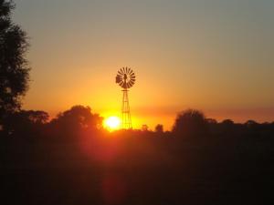 El amanecer o atardecer visto desde the country house