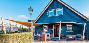 Budova, kde se prázdninový areál nachází