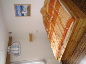 a bunk bed in a room with at Appartement Wechselberger in Neukirchen am Großvenediger