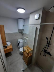 Kúpeľňa v ubytovaní Njivice, otok Krk, apartman Dora