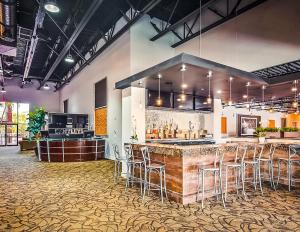 Ο χώρος του lounge ή του μπαρ στο Casey Key Resorts - Mainland